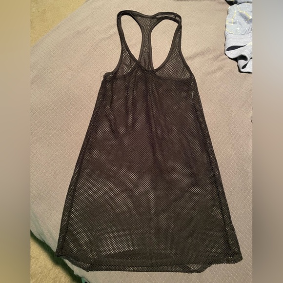 Black Mesh Cover-Up Size Medium/Large - Picture 2 of 10